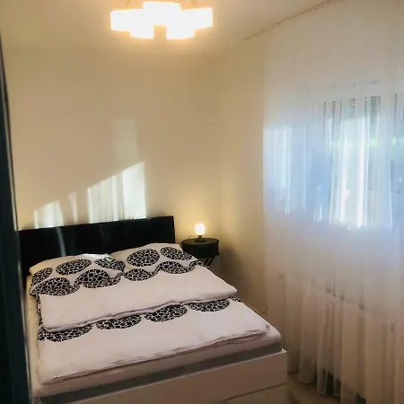 Apartment Hecker *
